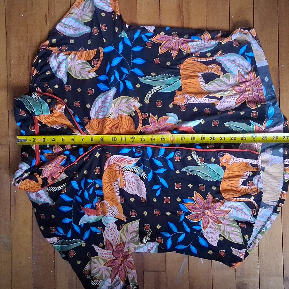 2 Sets! Room Service Size XXL Tiger Floral Pajama Sets - Picture 5 of 16